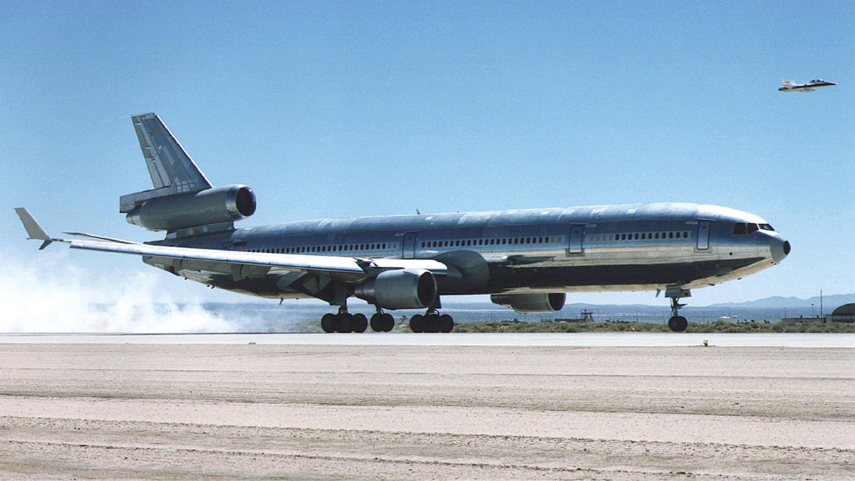 MD-11 on runway