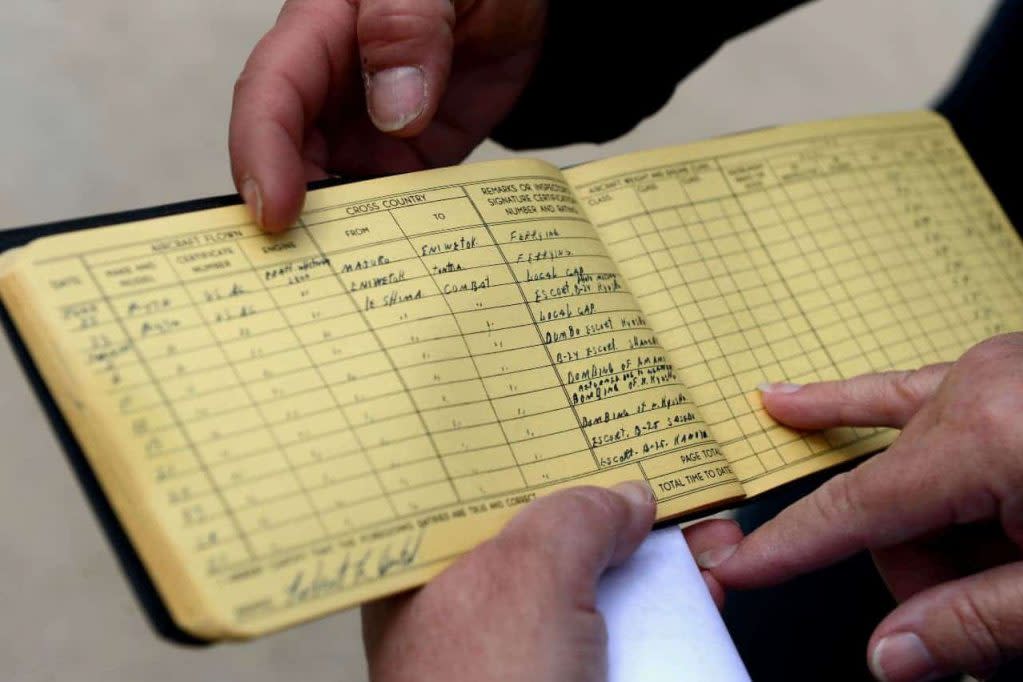 digital pilot logbook